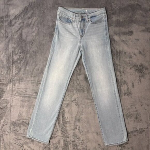 Levi’s Women’s Light Wash Skinny Jeans W28 L30 (act. 27x29.25) - Picture 1 of 10